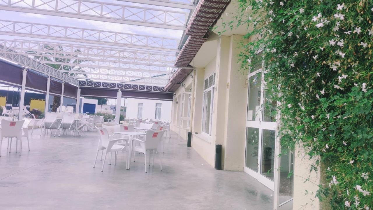 Pension Los Angeles La Puebla de Cazalla Kültér fotó